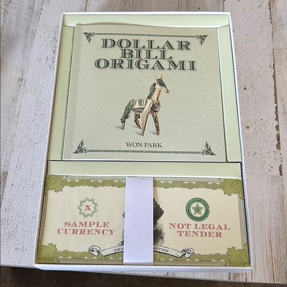 Dollar Bill Origami Book by Won Park - Picture 3 of 3
